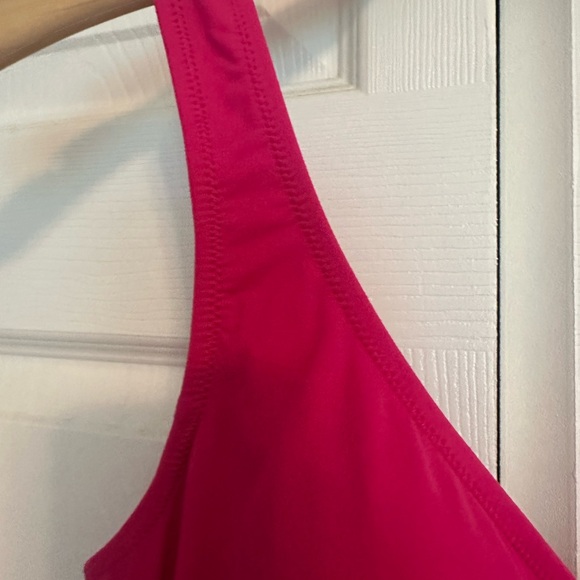 Seekers Essentials Australia One Piece - Picture 3 of 11